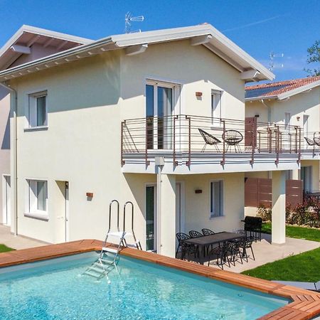 Luxury Villas Gardenia With Private Pool 파뎅게술가르다 외부 사진
