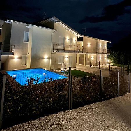 Luxury Villas Gardenia With Private Pool 파뎅게술가르다 외부 사진