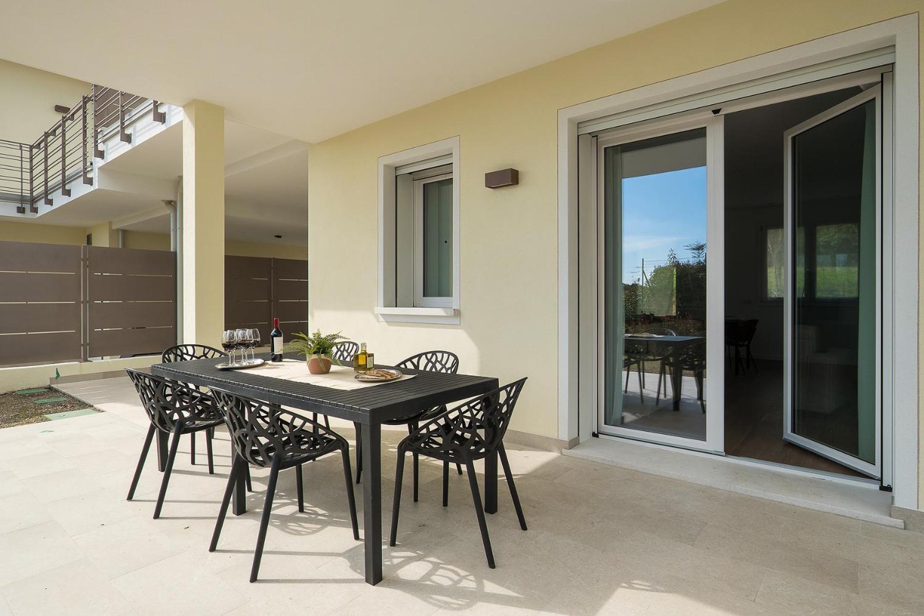 Luxury Villas Gardenia With Private Pool 파뎅게술가르다 외부 사진
