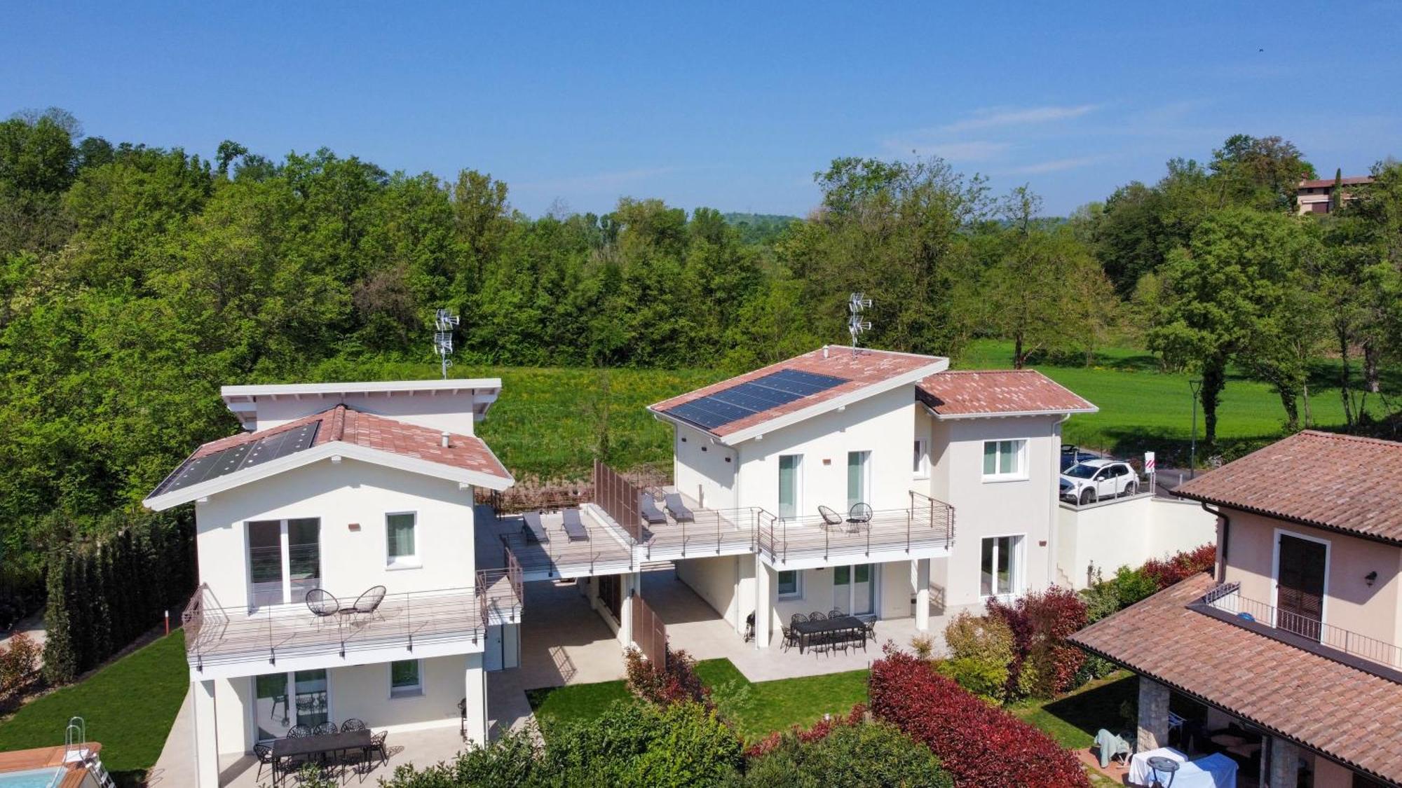 Luxury Villas Gardenia With Private Pool 파뎅게술가르다 외부 사진